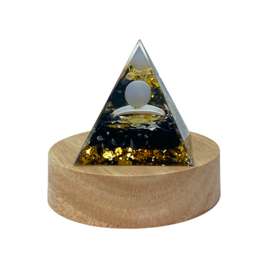 68690 Orgon with wooden base light LED 5x5x5 - DiAroma by Mystic Romance